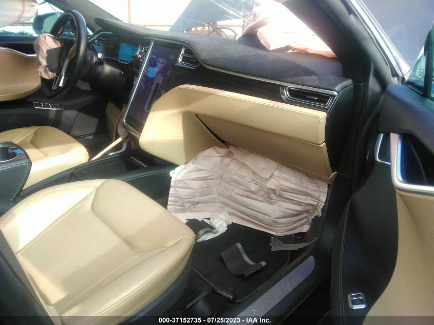 2016 TESLA MODEL S - 5YJSA1E20GF151373