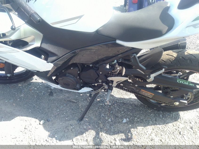 2023 KAWASAKI EX400 - JKAEXKH13PDAK9177