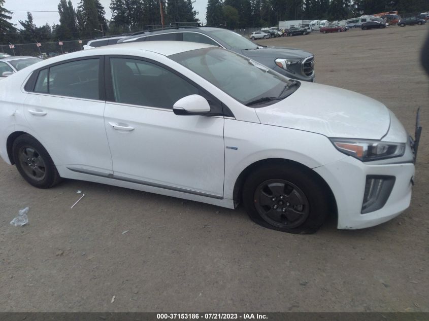 2020 HYUNDAI IONIQ HYBRID SE - KMHC75LC6LU242876