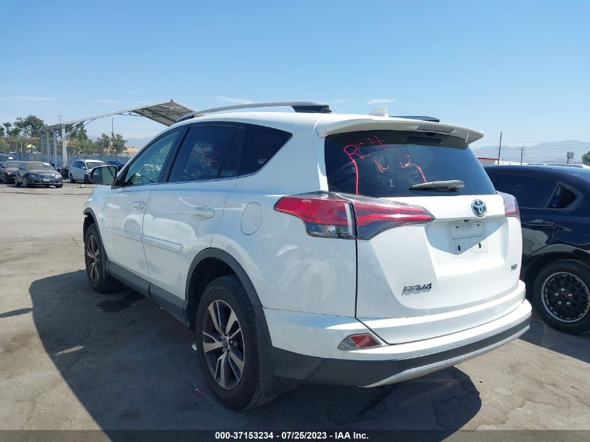 2016 TOYOTA RAV4 XLE - JTMWFREV8GJ067645