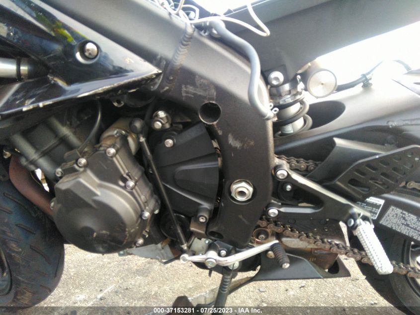 2012 YAMAHA YZFR6 C JYARJ16Y4CA006157