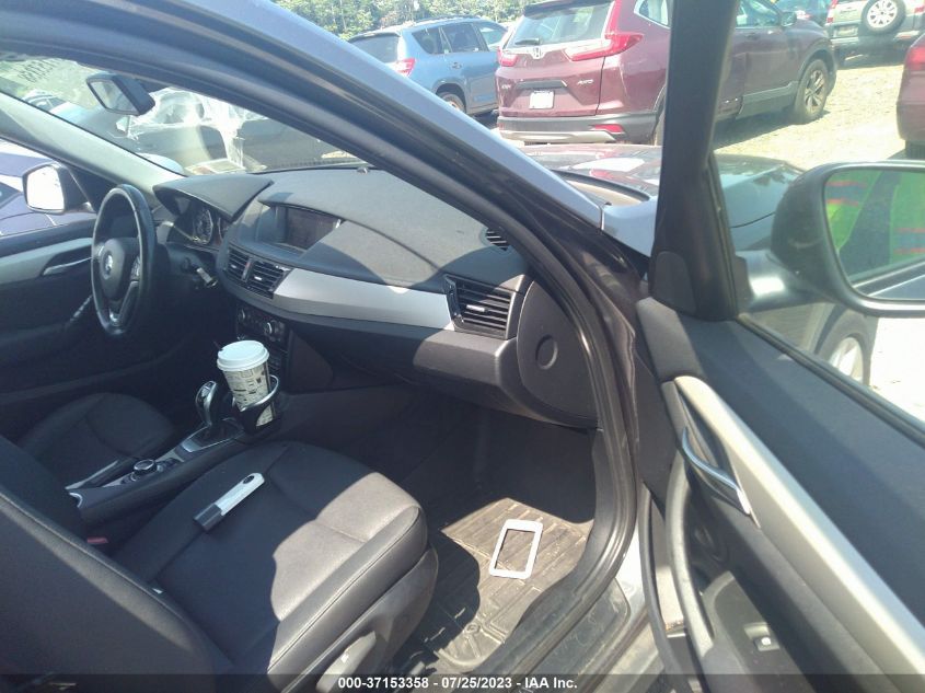 2013 BMW X1 XDRIVE28I - WBAVL1C51DVR83271