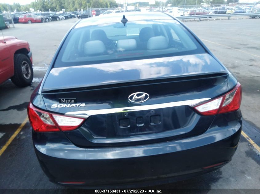 2013 HYUNDAI SONATA GLS PZEV - 5NPEB4AC4DH737999