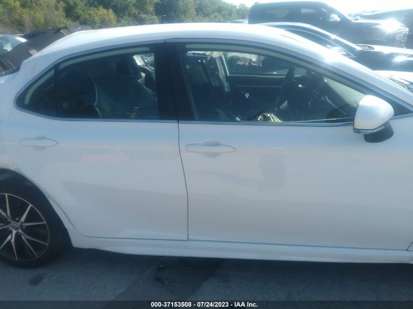 2022 TOYOTA CAMRY SE - 4T1G11AK6NU674392