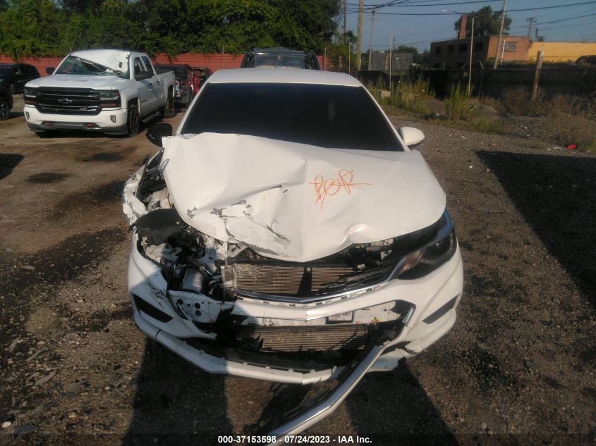 2017 CHEVROLET CRUZE LT - 1G1BE5SM2H7182139