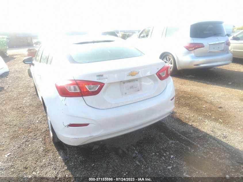 2017 CHEVROLET CRUZE LT - 1G1BE5SM2H7182139