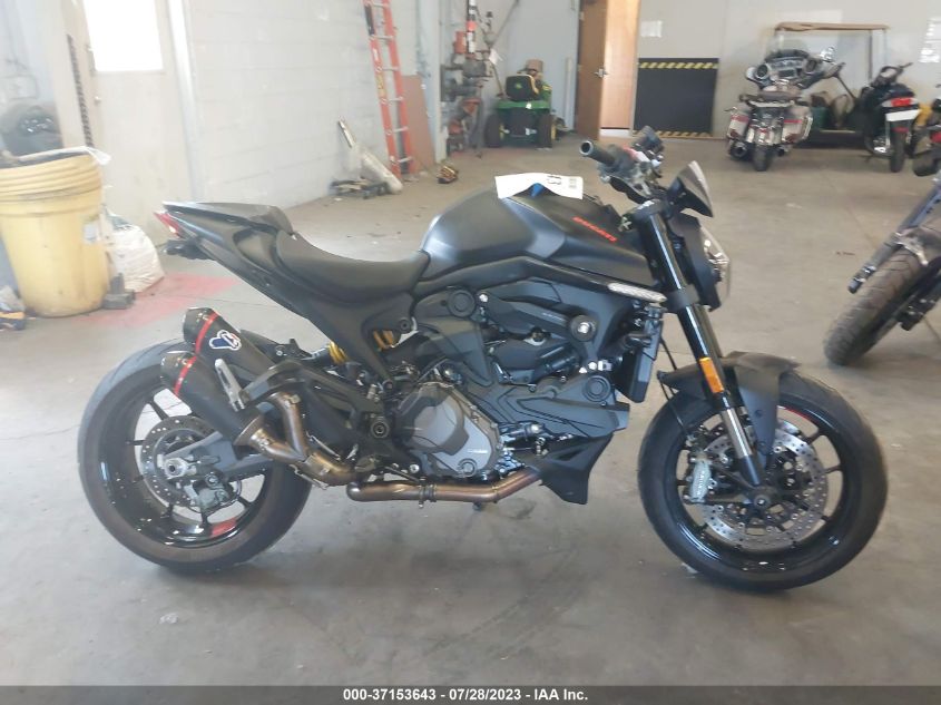 2021 DUCATI MONSTER ZDMMAMDT6MB002618