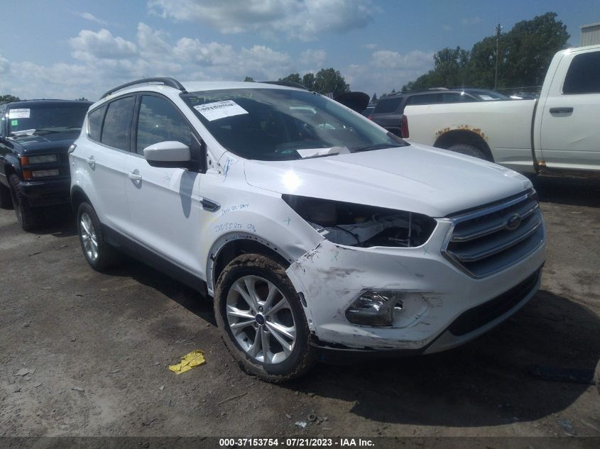 2017 FORD ESCAPE SE - 1FMCU0GD5HUC63563