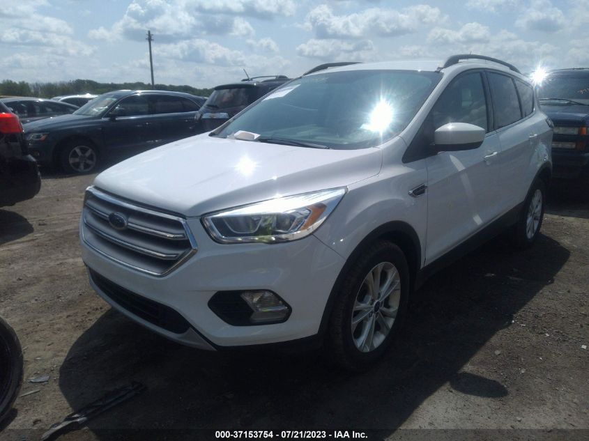 2017 FORD ESCAPE SE - 1FMCU0GD5HUC63563