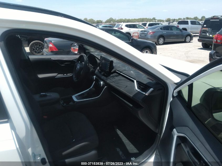 2019 TOYOTA RAV4 LE - JTMH1RFVXKD009078