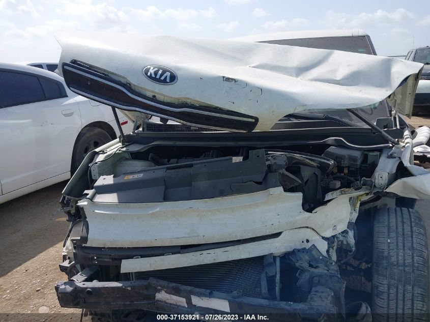 2018 KIA SOUL + - KNDJP3A56J7901538