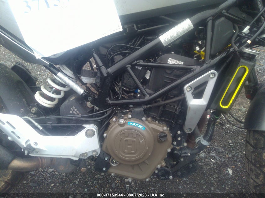 VIN MD2JUJ407MC283004 2021 HUSQVARNA VITPILEN 401