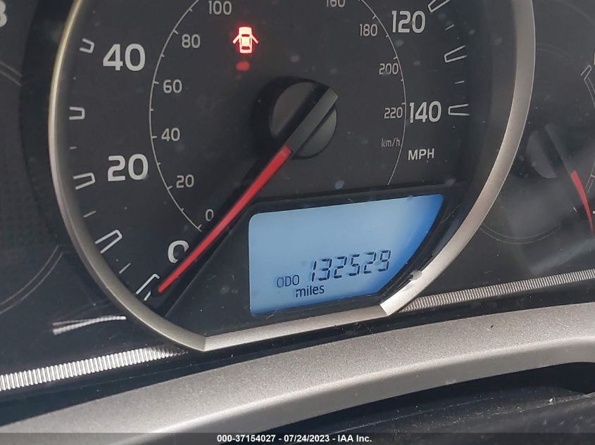 2013 TOYOTA RAV4 XLE - JTMRFREV1DD018715