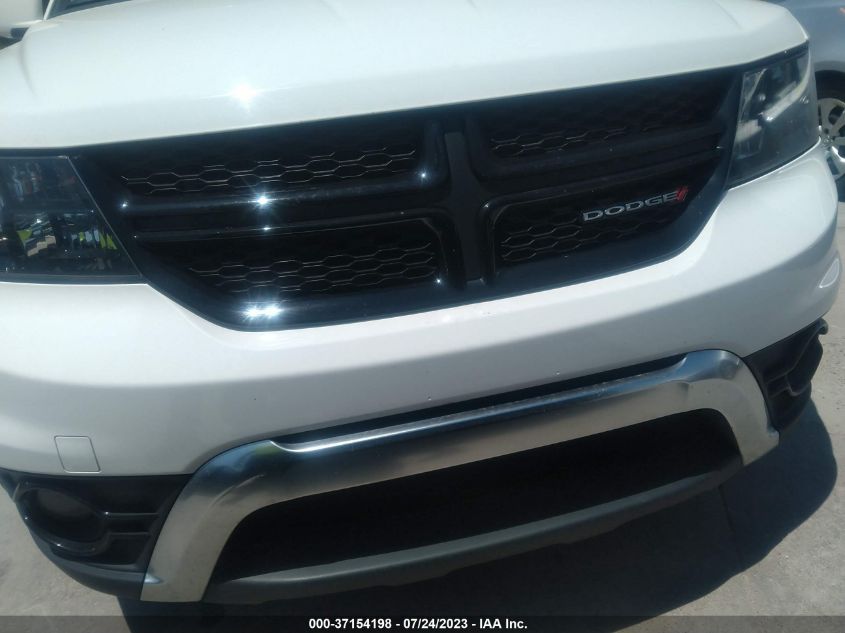 2020 DODGE JOURNEY CROSSROAD - 3C4PDCGB0LT263107
