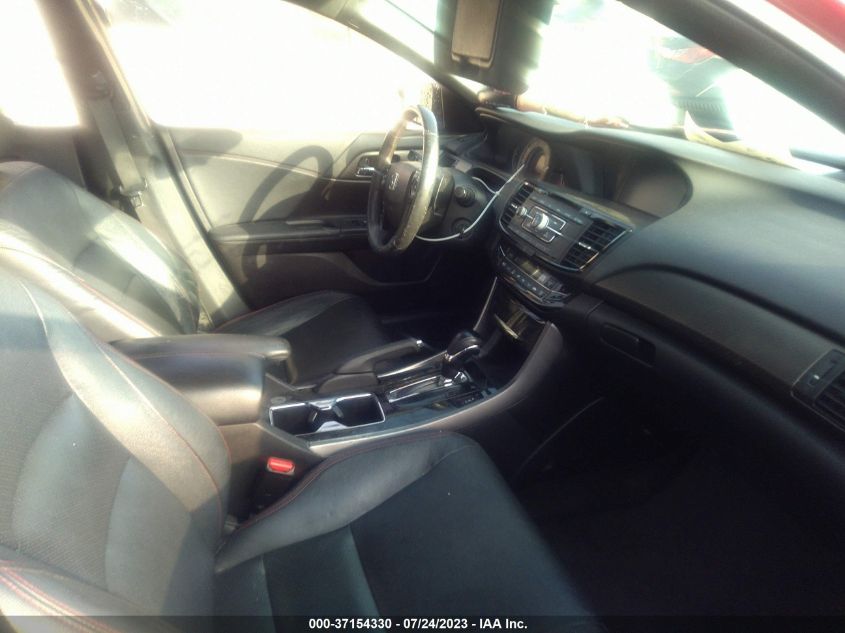 2017 HONDA ACCORD SEDAN SPORT SE - 1HGCR2F13HA086085