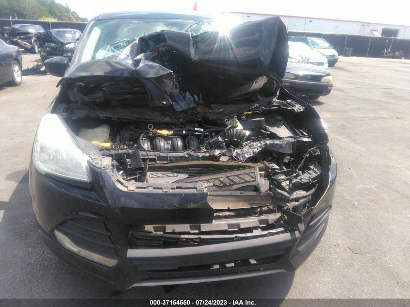 2016 FORD ESCAPE SE - 1FMCU0G71GUB43588