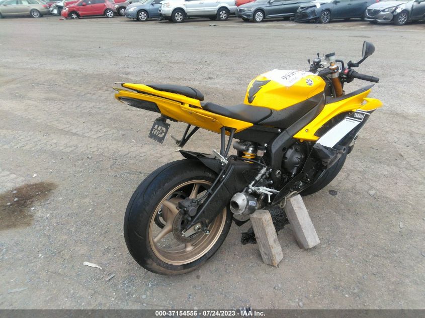2016 YAMAHA YZFR6 JYARJ16E9GA034712