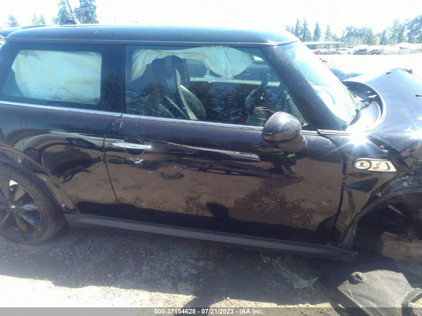 2013 MINI COOPER HARDTOP S - WMWSV3C54DT479088