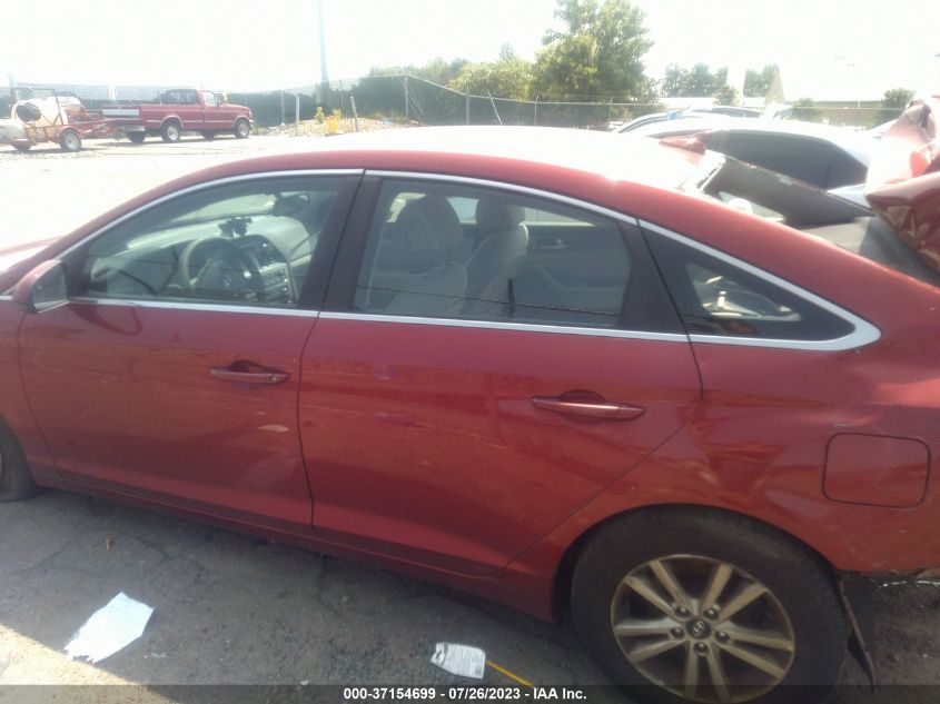 2016 HYUNDAI SONATA 2.4L SE - 5NPE24AF0GH355001