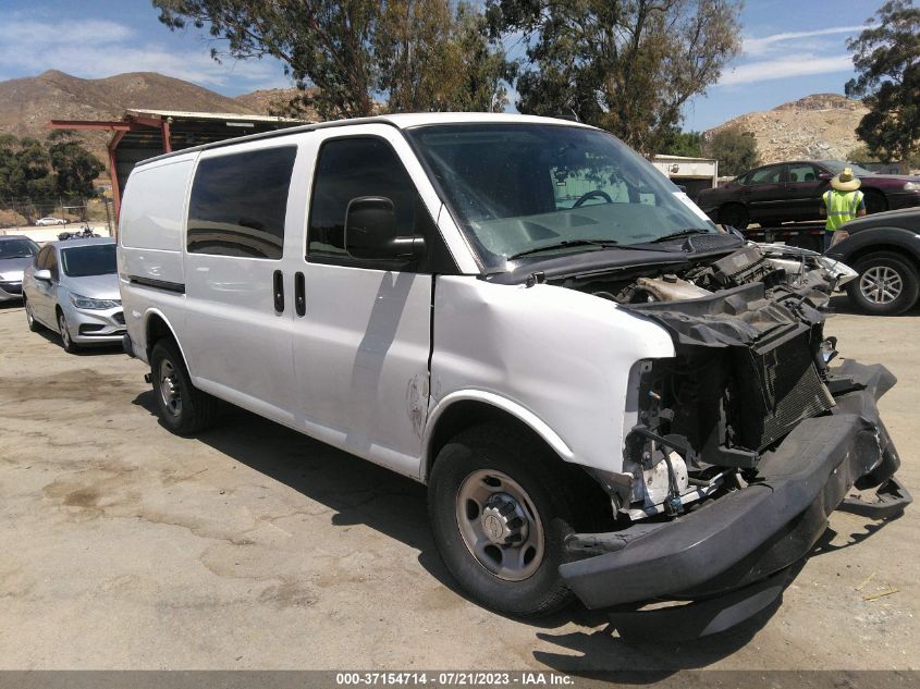 2018 CHEVROLET EXPRESS CARGO VAN - 1GCWGAFPXJ1301337