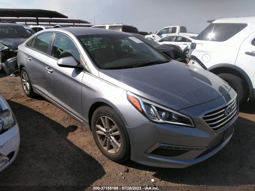 2015 HYUNDAI SONATA 2.4L SE - 5NPE24AF2FH168325