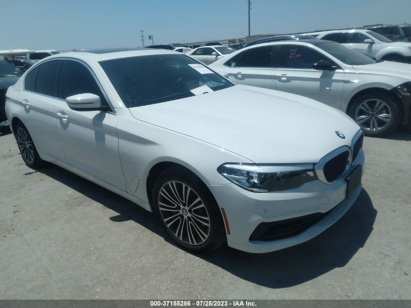 WBAJA7C51KWW42774 BMW 530 XI