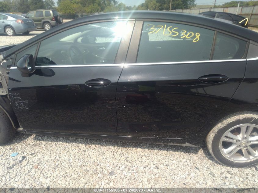 2018 CHEVROLET CRUZE LT - 1G1BE5SM6J7166516