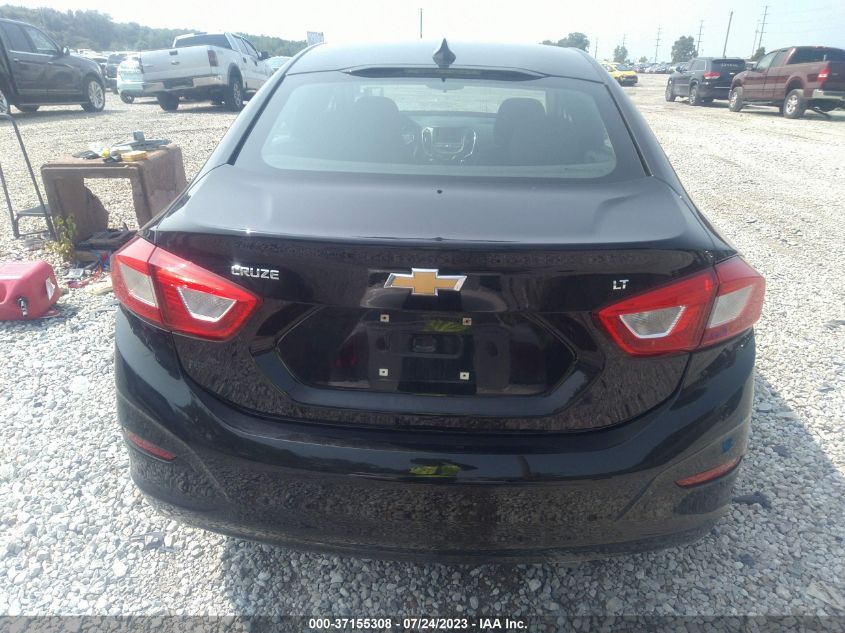 2018 CHEVROLET CRUZE LT - 1G1BE5SM6J7166516