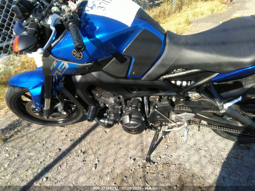 2016 YAMAHA FZ09 JYARN33E4GA010189