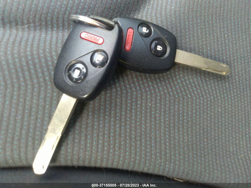 2013 HONDA FIT - JHMGE8H32DC043447