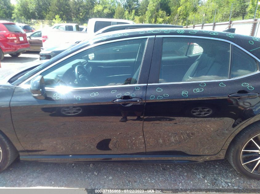 2022 TOYOTA CAMRY SE/SE NIGHT SHADE - 4T1G11AK0NU713834