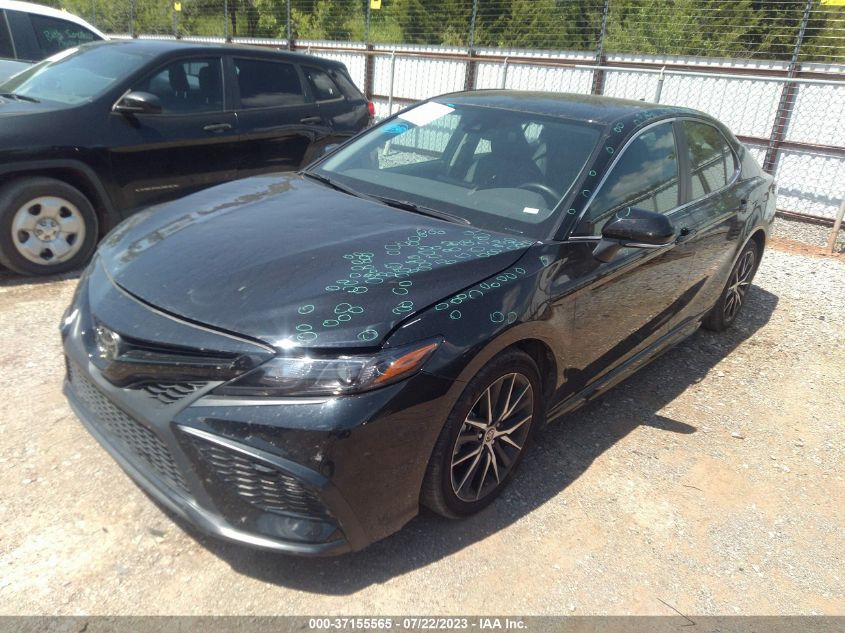 2022 TOYOTA CAMRY SE/SE NIGHT SHADE - 4T1G11AK0NU713834