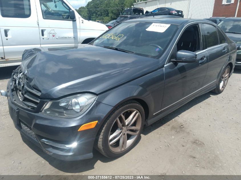2014 MERCEDES-BENZ C-CLASS C 300 - WDDGF8AB6EA956151