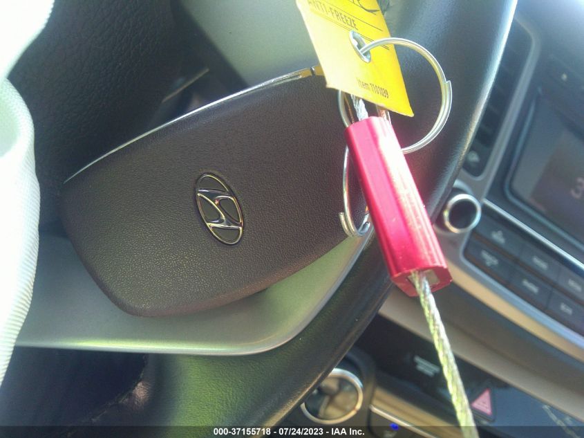 2017 HYUNDAI TUCSON SPORT - KM8J33A20HU462748