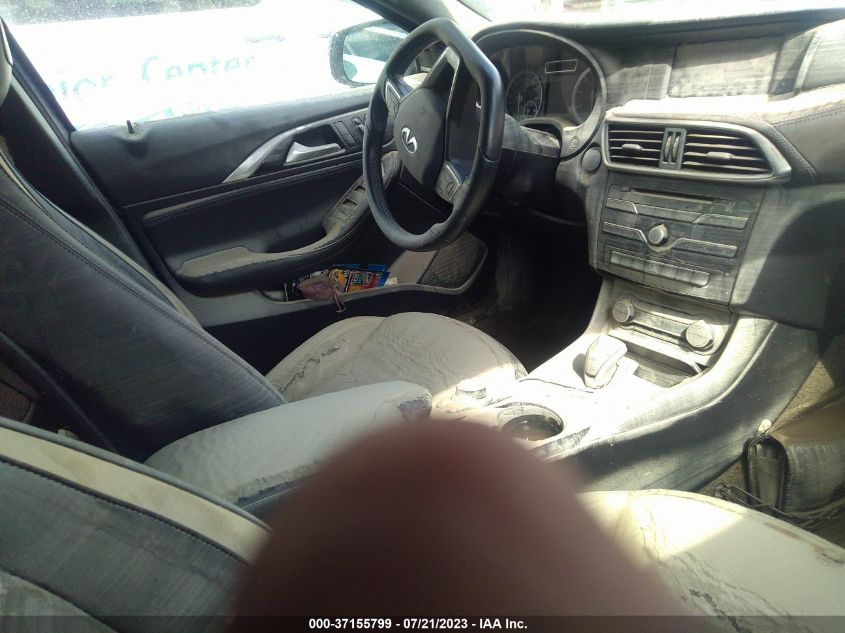 2017 INFINITI QX30 SPORT SJKCH5CP1HA025035