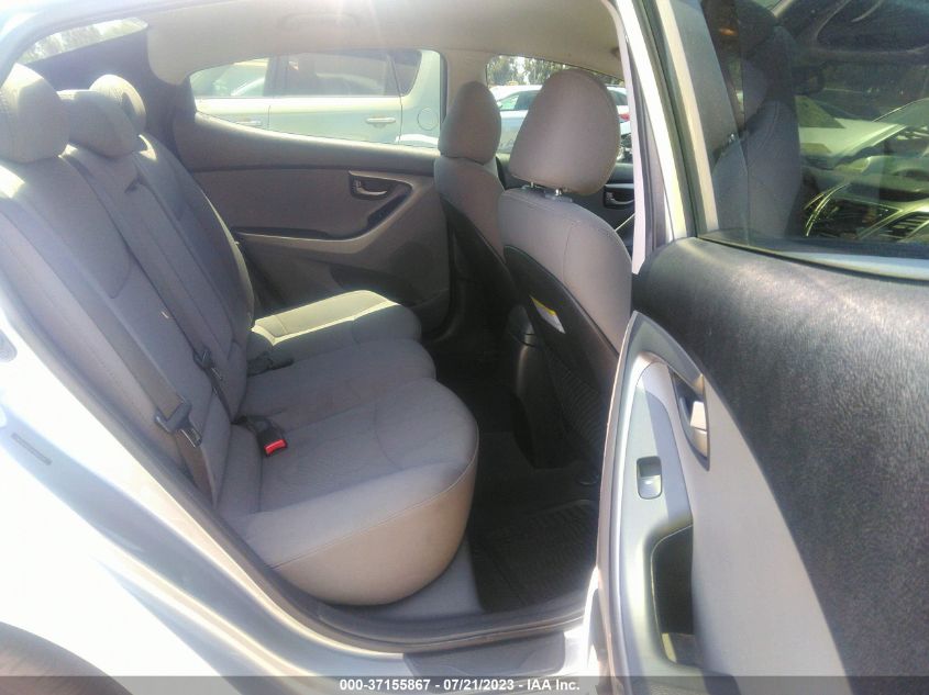 2015 HYUNDAI ELANTRA SE - 5NPDH4AE1FH562125