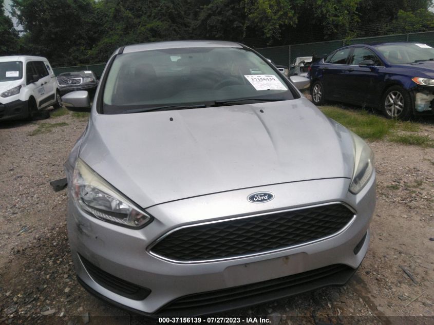 2015 FORD FOCUS SE - 1FADP3F25FL242755