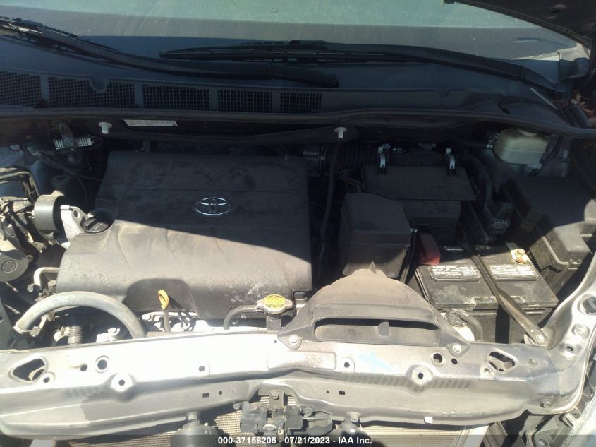 5TDYK3DC6GS734443 2016 TOYOTA SIENNA, photo no. 10