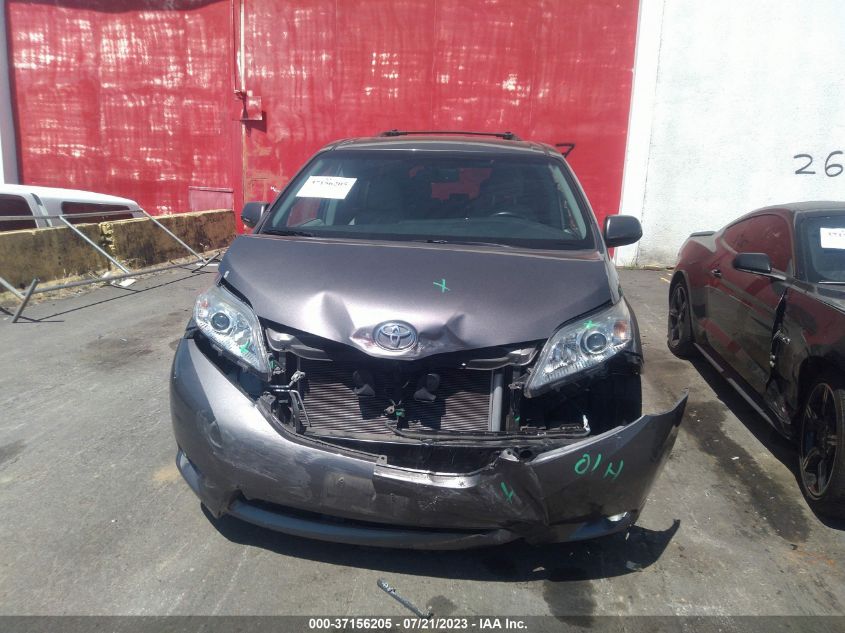 5TDYK3DC6GS734443 2016 TOYOTA SIENNA, photo no. 12