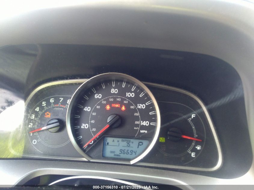2014 TOYOTA RAV4 LE - JTMZFREV3ED041303