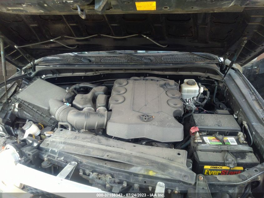 2014 TOYOTA FJ CRUISER JTEBU4BF4EK182833