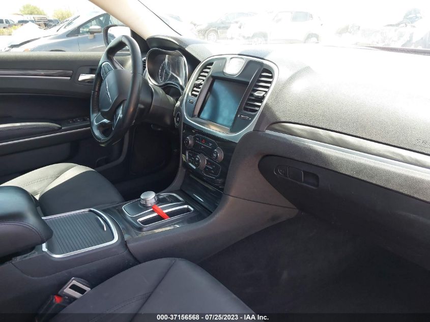 2019 CHRYSLER 300 TOURING - 2C3CCAAG7KH729086