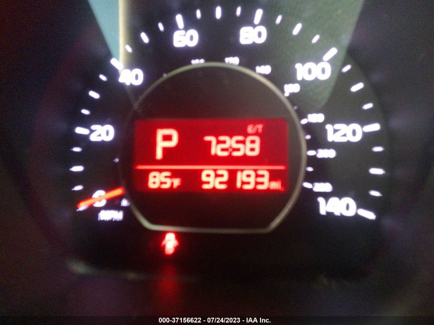 2016 KIA SOUL + - KNDJP3A51G7273588