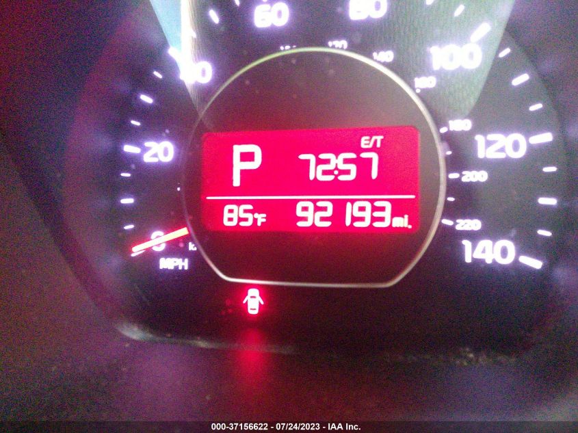 2016 KIA SOUL + - KNDJP3A51G7273588
