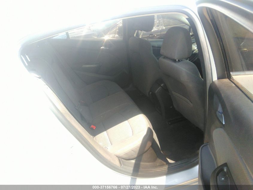 2018 CHEVROLET CRUZE LT - 1G1BE5SM5J7239875