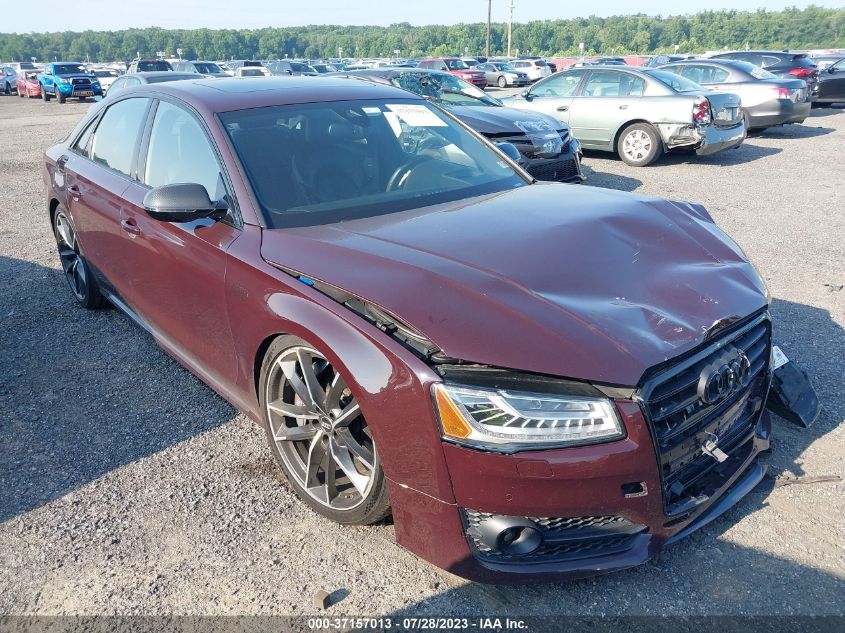 2017 AUDI S8 PLUS - WUAJ5AFDXHN900606