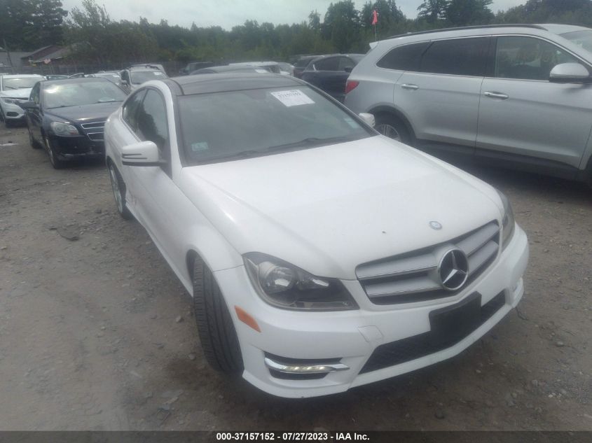 2013 MERCEDES-BENZ C-CLASS C 350 - WDDGJ8JB9DG036833