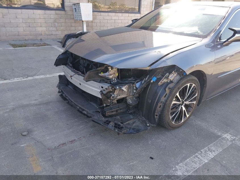 2019 LEXUS ES ES 300H - JTHB21B11K2025803