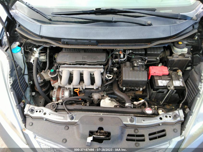 2013 HONDA FIT - JHMGE8H38DC082947
