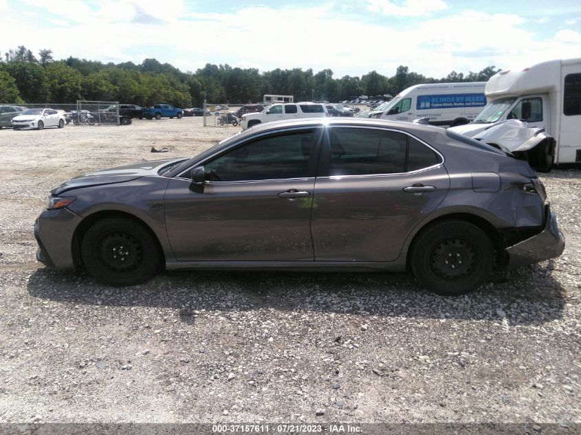 2022 TOYOTA CAMRY SE - 4T1T11AK9NU673753